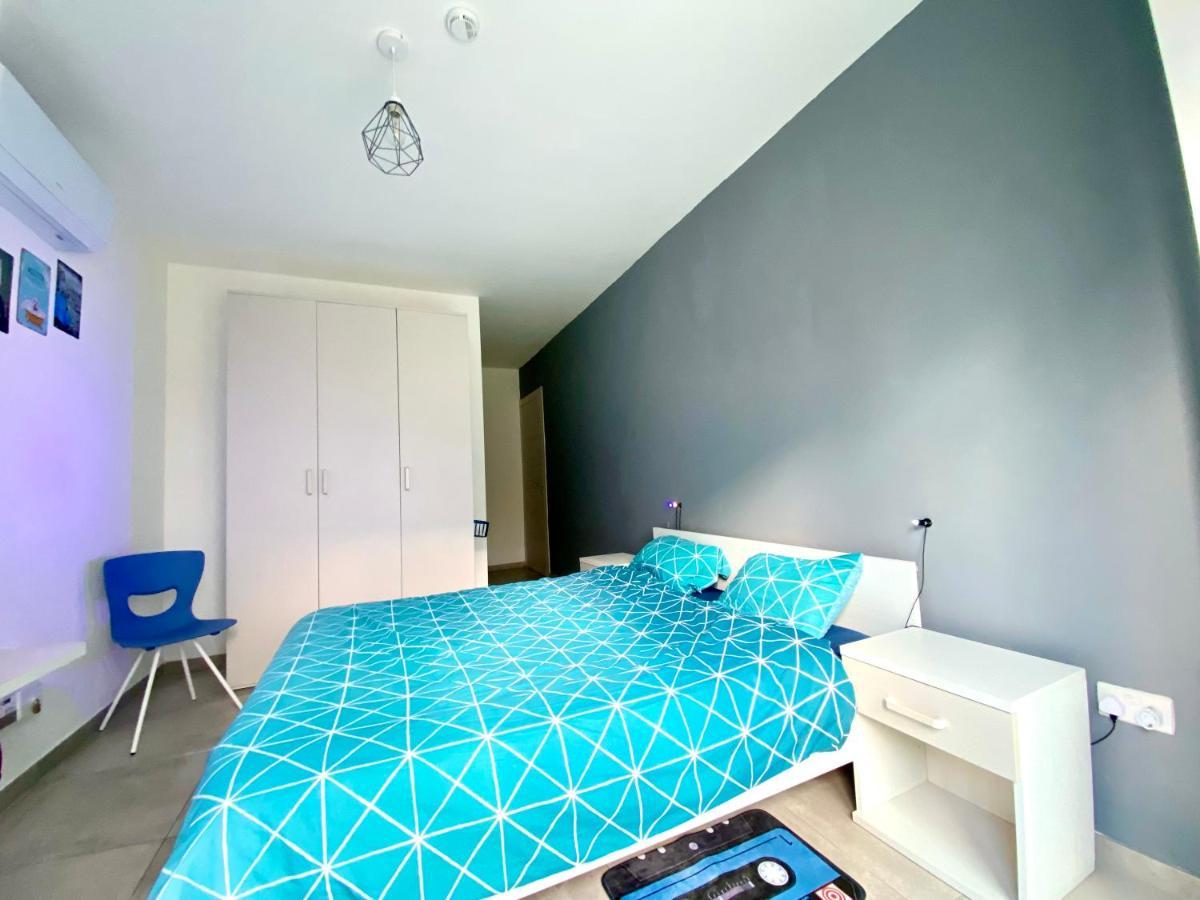 Central- Private En-Suite With Balcony In Shared Residence Pieta Luaran gambar